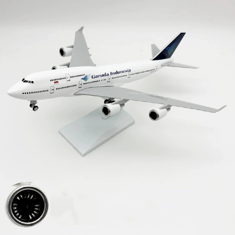1/240 Scale Garuda Indonesia B - Model Kit Indonesia recension och pris