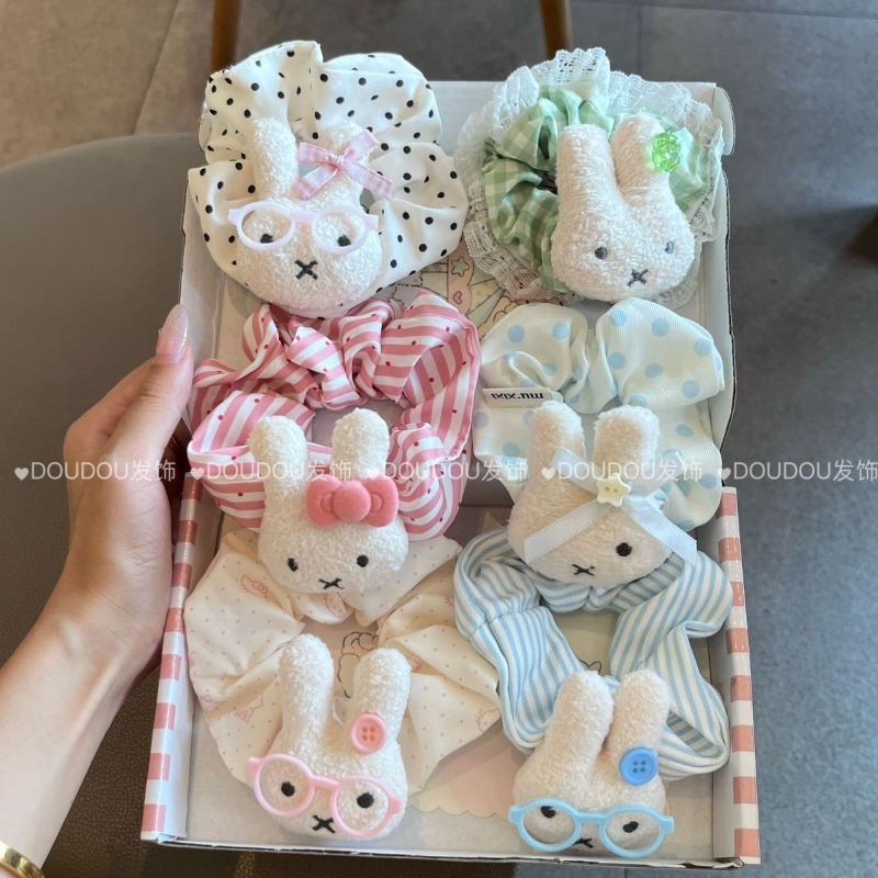 New Miffy Cute Hair Tie Large  - Model Kit Accessories recension och pris