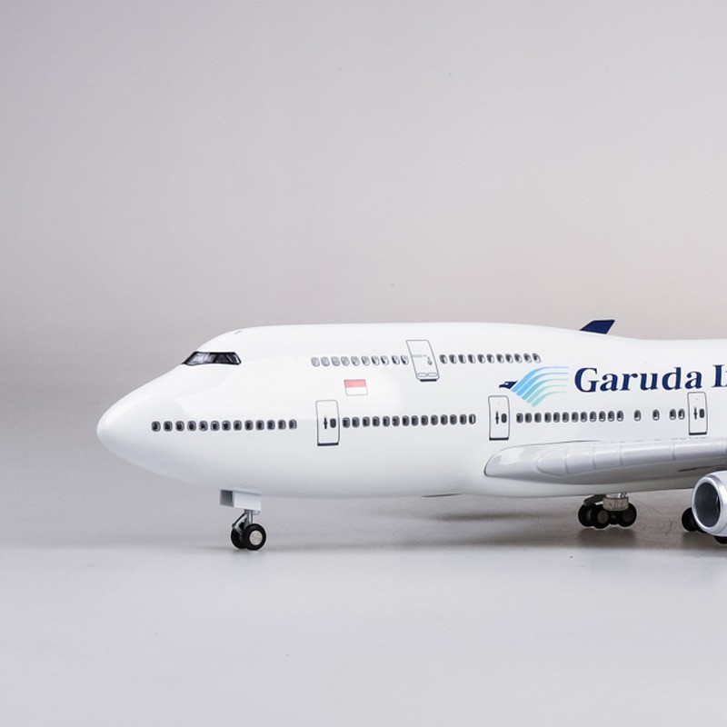 1/150 Large Scale 47cm Garuda  - Model Kit Indonesia recension och pris