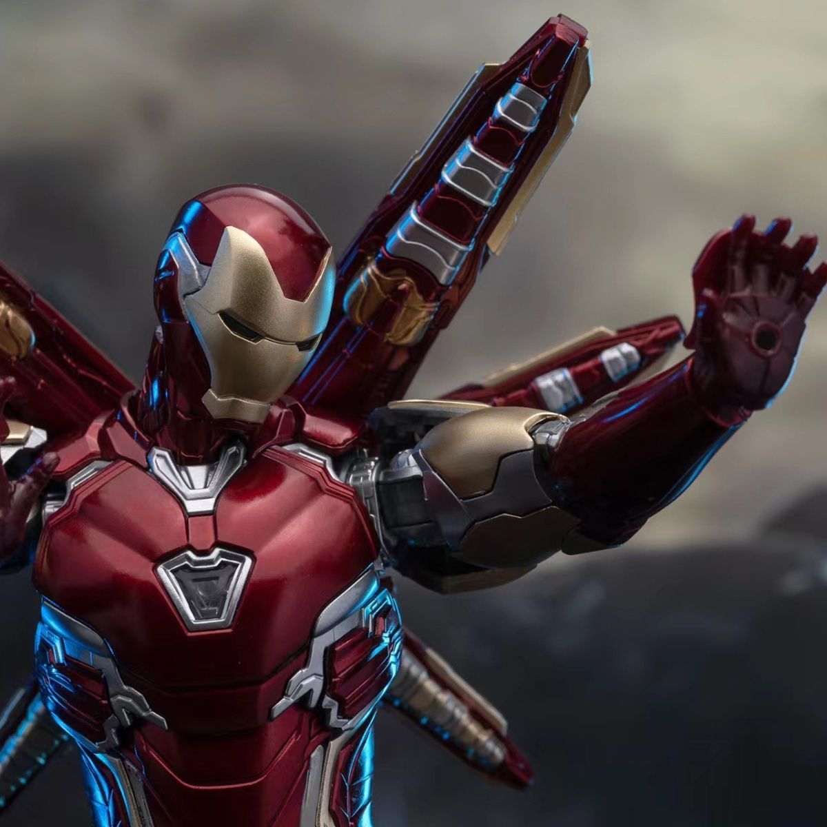 In Stock Iron Man Figure Mk85  - Model Kit Iron Man Mark 50 recension och pris